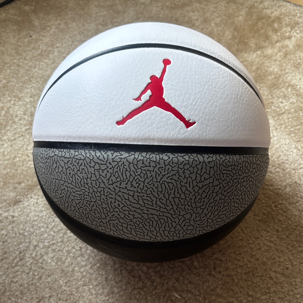 Jordan Premium 35th Anniversary Basketball Jordan Premium 35th Anniversary Basketball